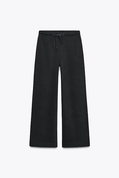 SOFT STRAIGHT LEG PANTS