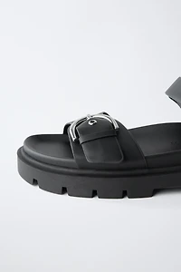 BUCKLED SANDALS