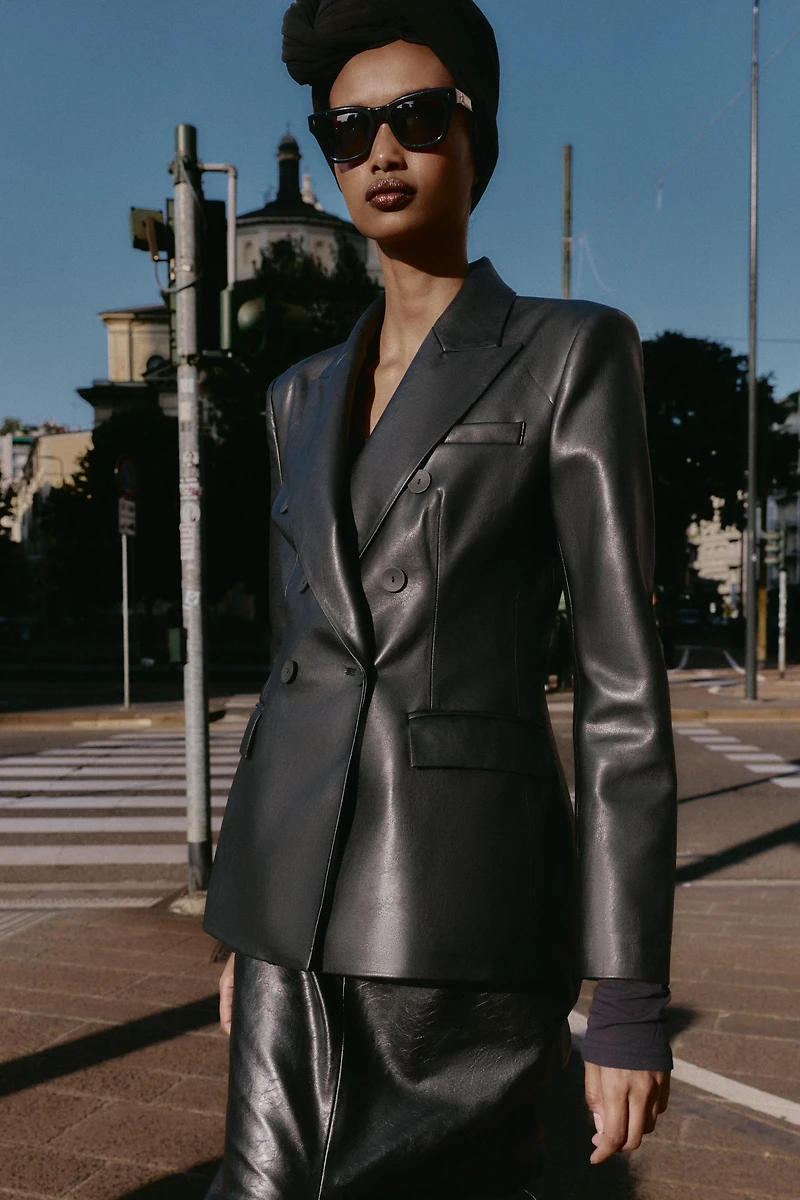 FAUX LEATHER DOUBLE BREASTED BLAZER