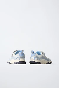 BAREFOOT SNEAKERS