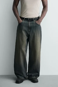 RIPPED BAGGY FIT JEANS