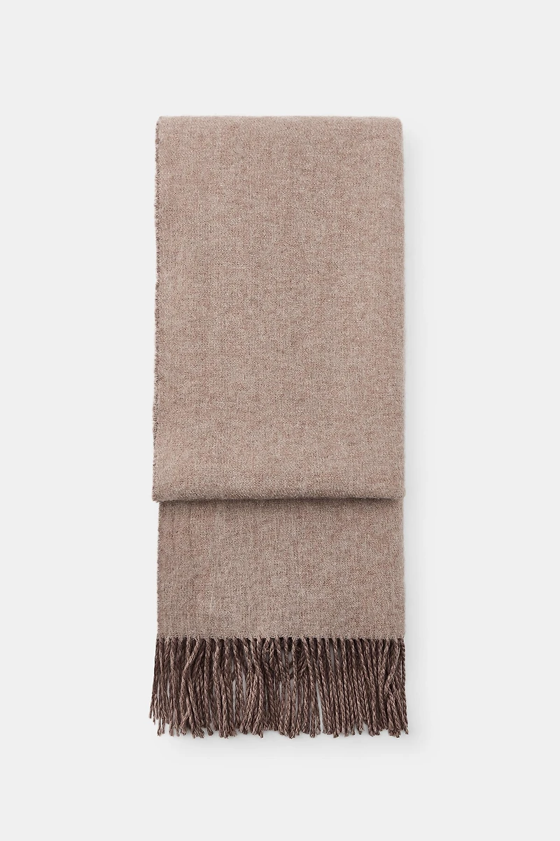 PLAIN SOFT FRINGED SCARF