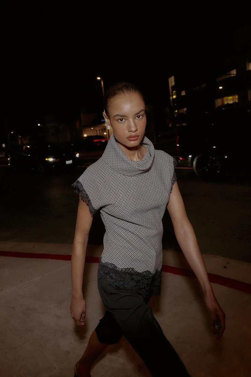 TOP PIED-DE-POULE EN DENTELLE