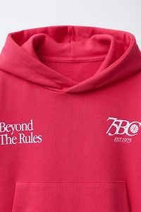 ENSEMBLE SWEAT À CAPUCHE ET BERMUDA INSCRIPTION