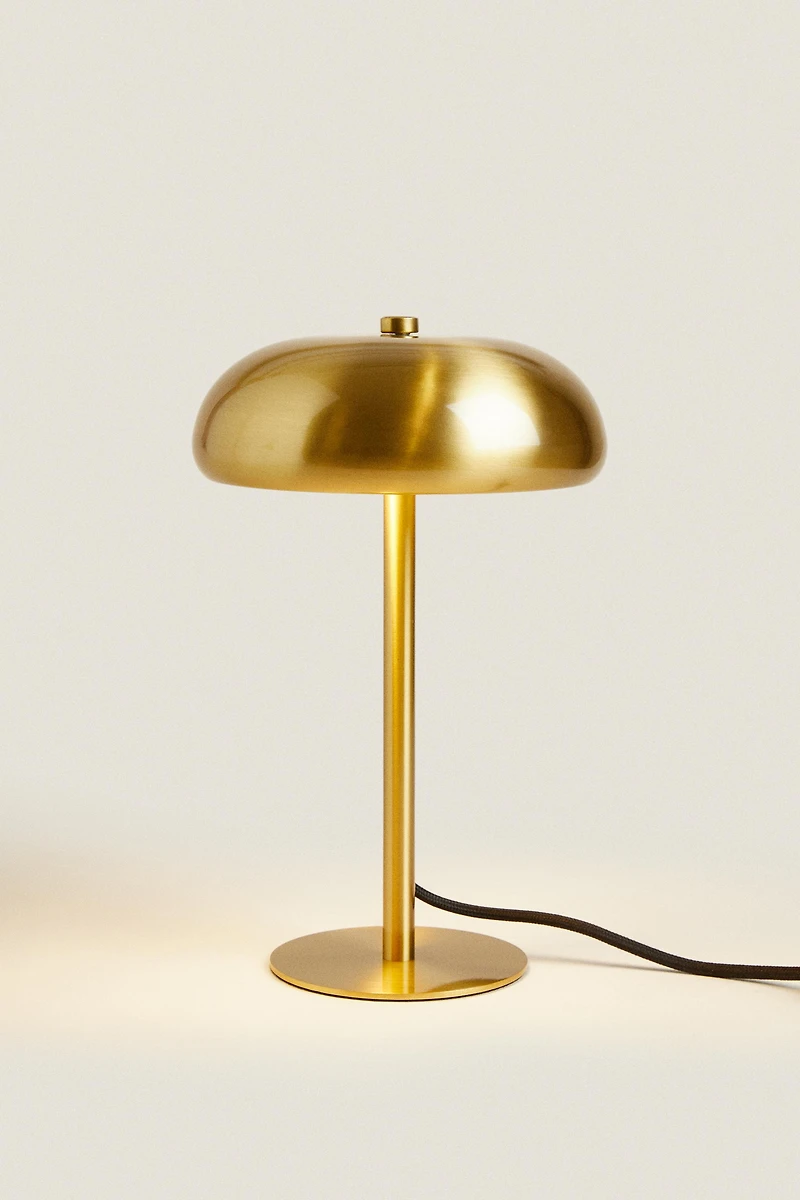 SMALL MONOCHROME TABLE LAMP