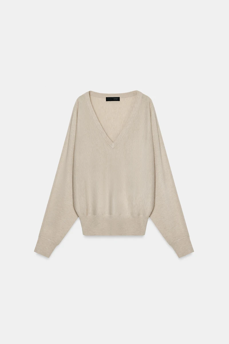 WOOL BLEND V-NECK SWEATER