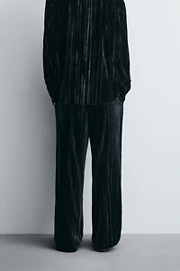 PLEATED VELVET PANTS