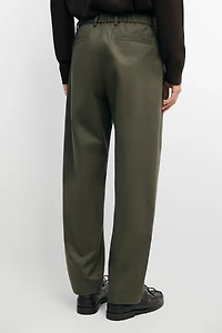 100% cotton pants with double pleats