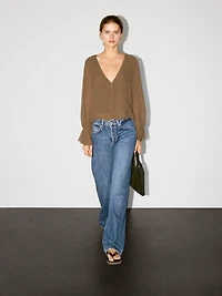 Textured shirt with ruffles
