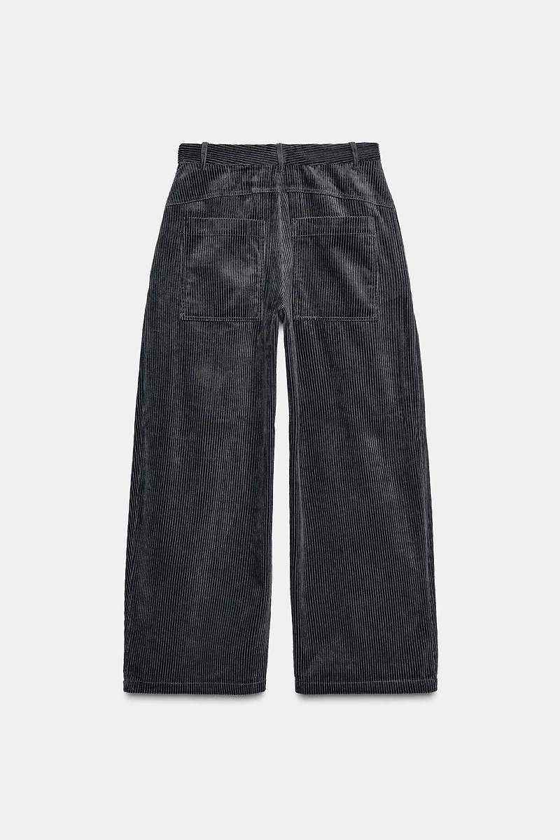 PANTALON EN VELOURS CÔTELÉ À JAMBES LARGES AVEC PINCES ZW COLLECTION