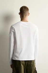 LONG SLEEVE POCKET T-SHIRT
