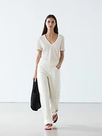 Linen V-neck T-shirt