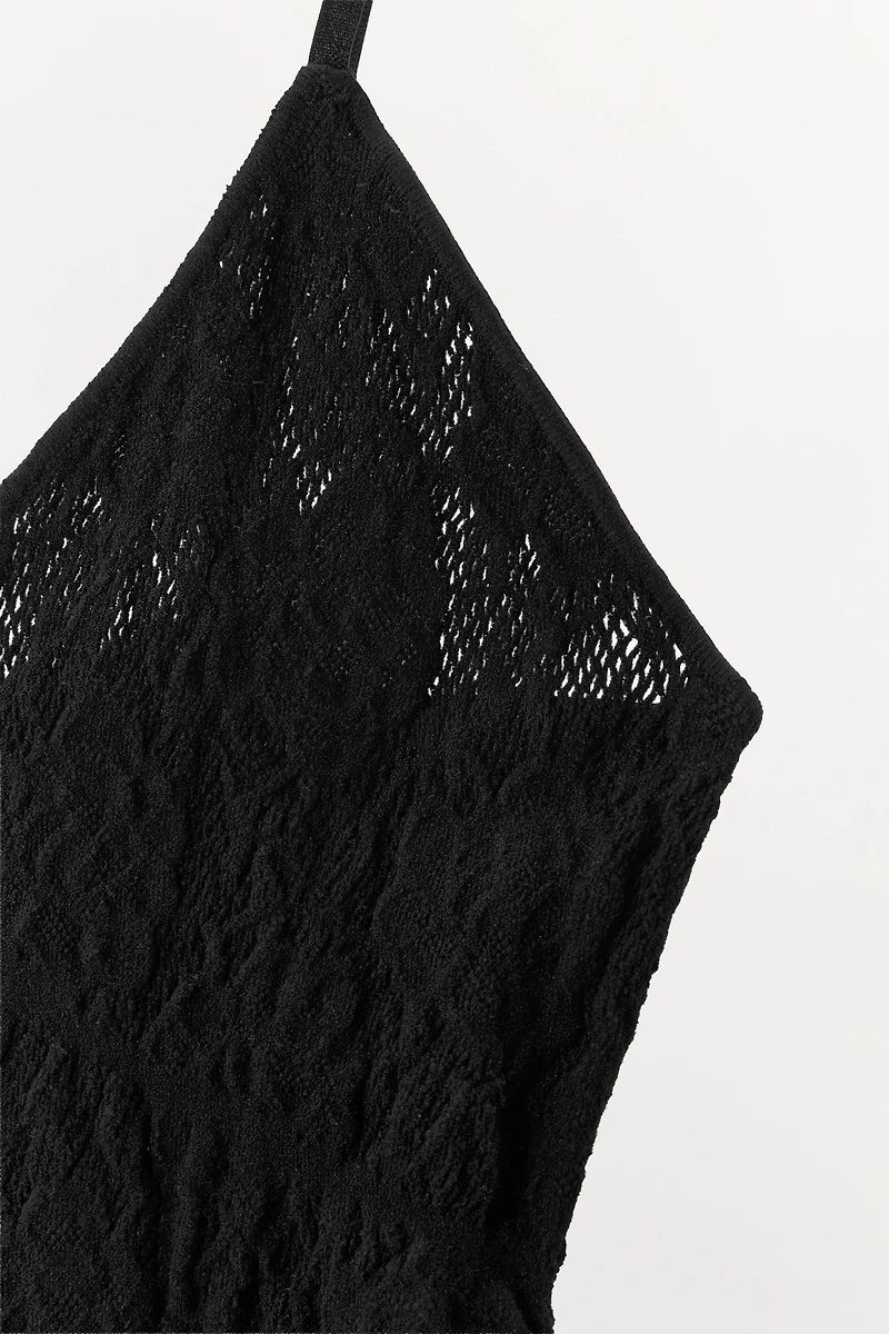 SEAMLESS LACE SHORT JUMPSUIT