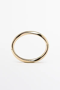 Fine irregular contour bracelet