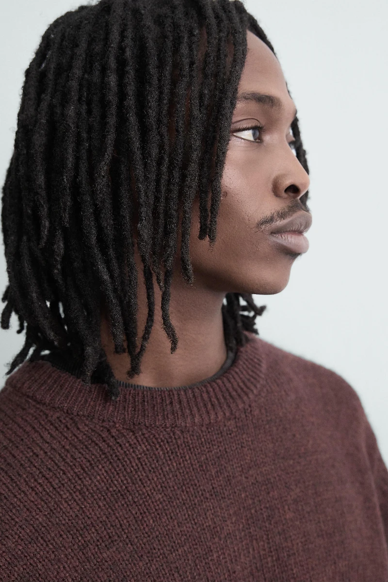 RIPPED EFFECT JUMPER