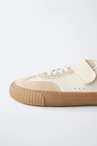 BAREFOOT SNEAKERS