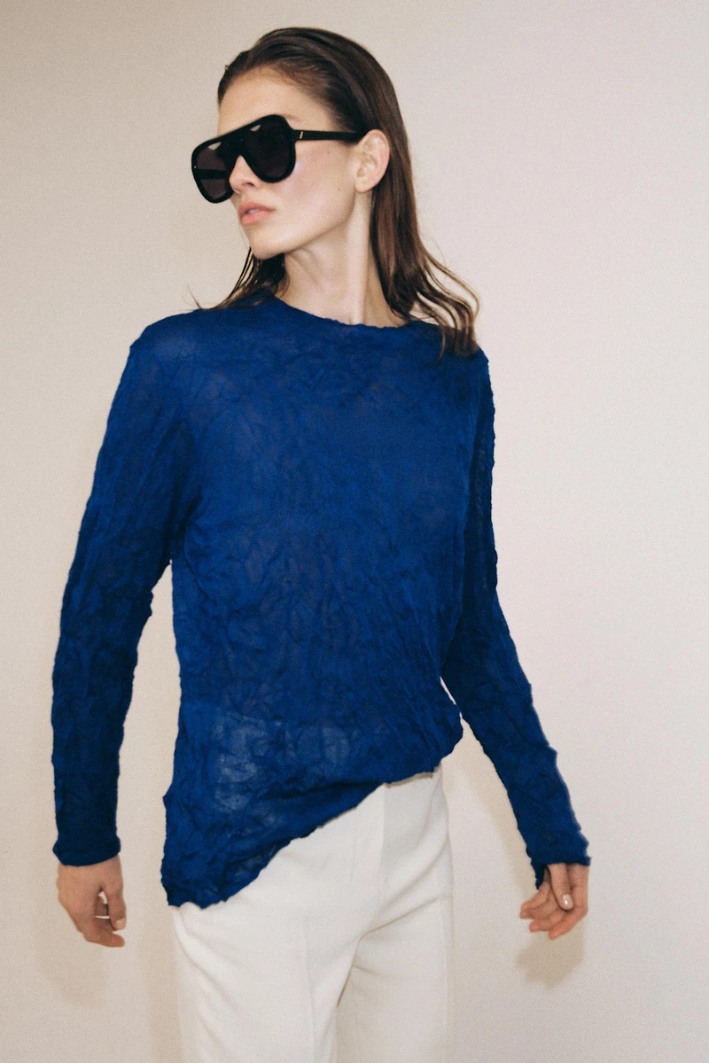 CRINKLE EFFECT KNIT JUMPER