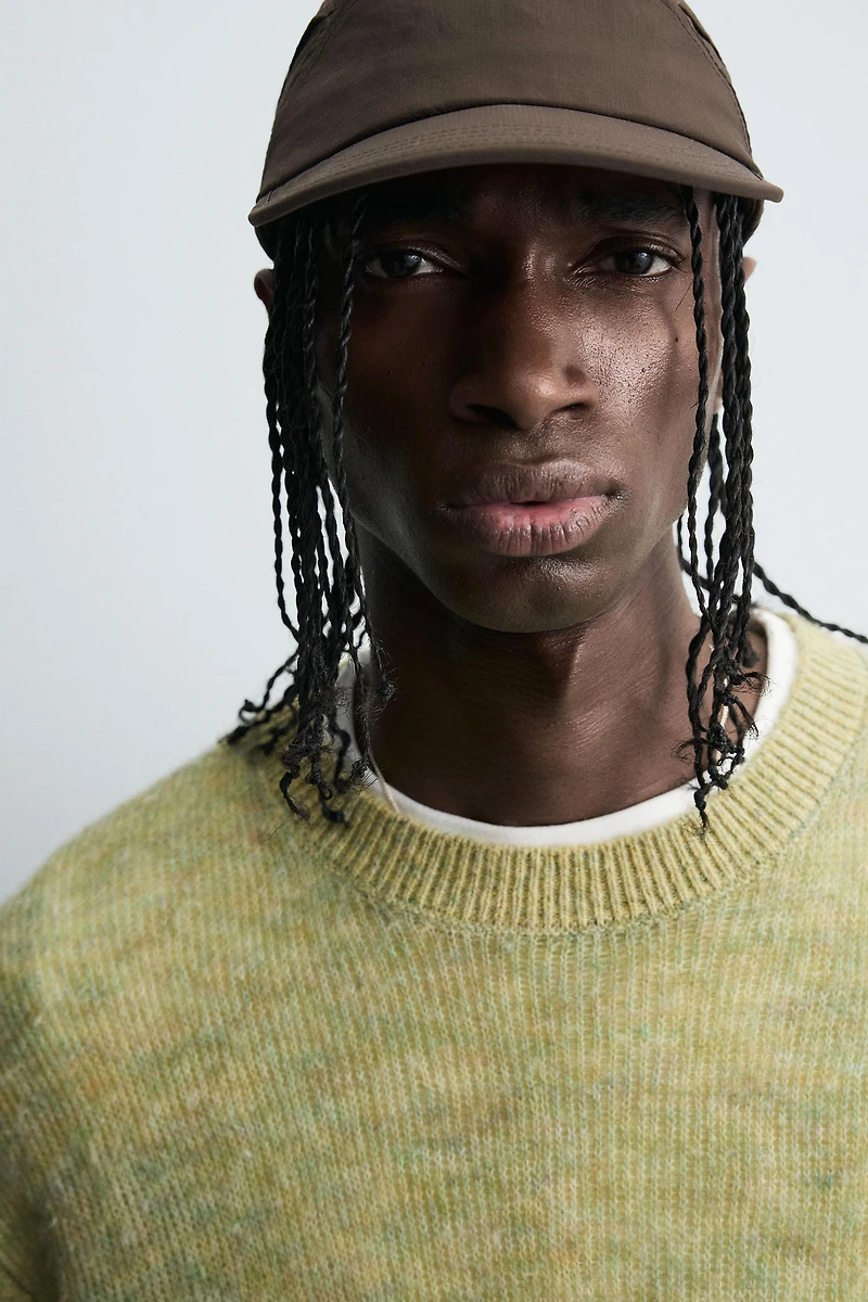 DEGRADÉ KNIT SWEATER