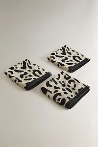PACK OF ANIMAL PRINT VELOUR HAND TOWELS (PACK OF 3)
