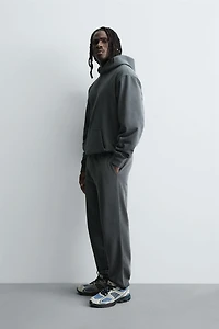 RELAXED FIT JOGGING PANTS