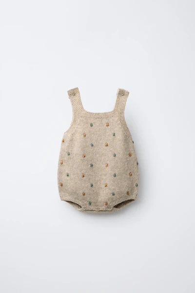 SMALL BALL KNIT JUMPSUIT