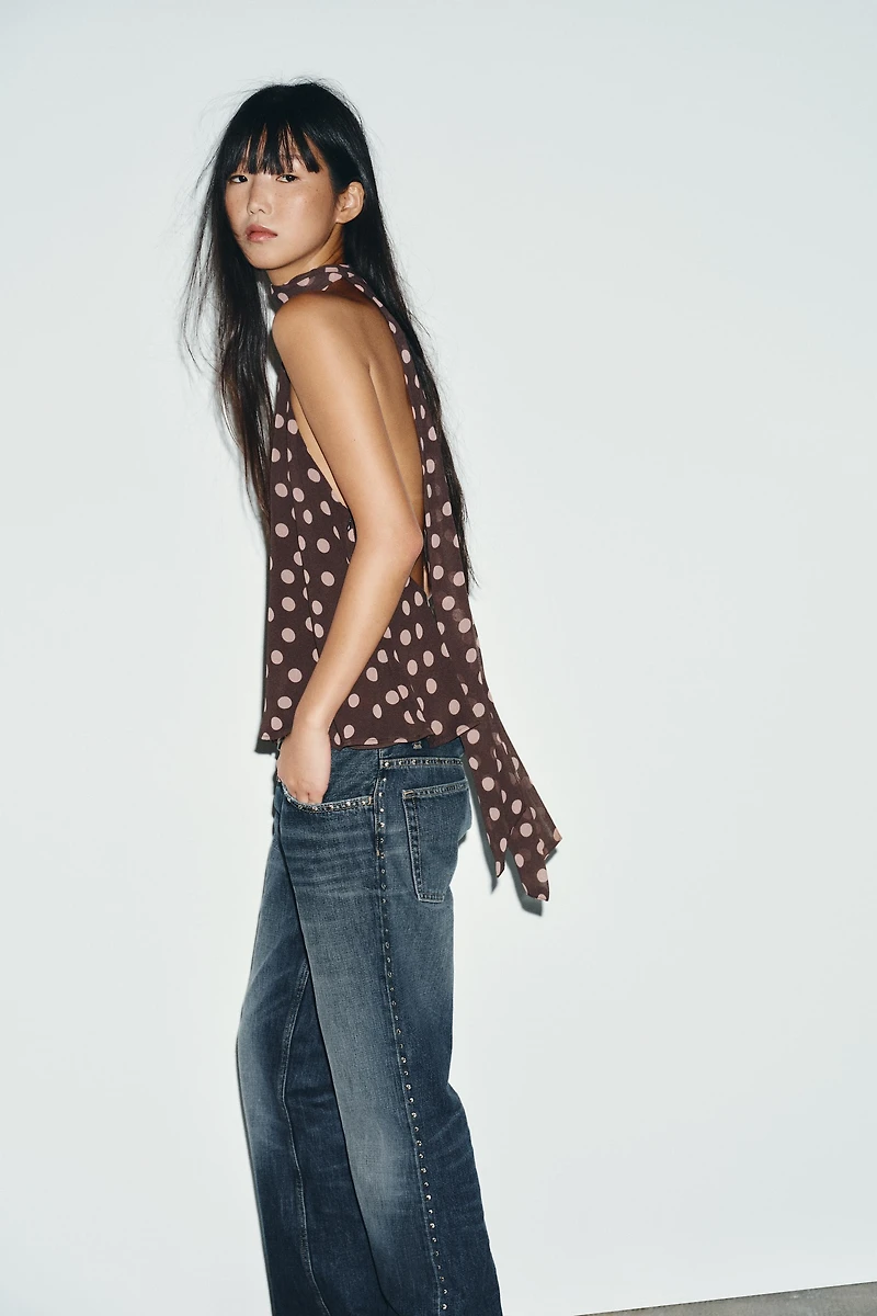 TIED HALTER TOP