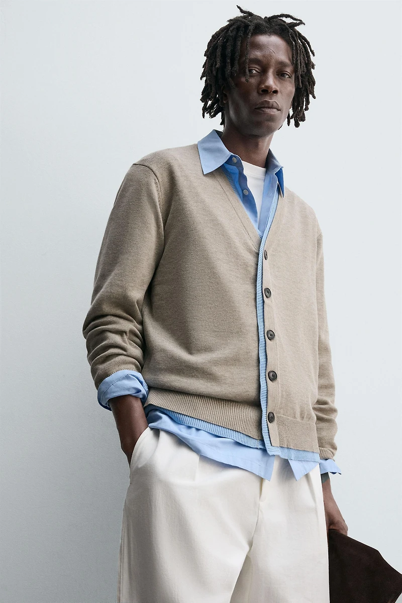 CONTRAST TRIM CARDIGAN