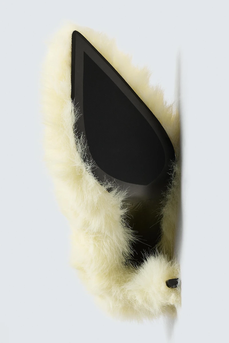 CHAUSSURES À EFFET FOURRURE HARRY LAMBERT FOR ZARA x DISNEY