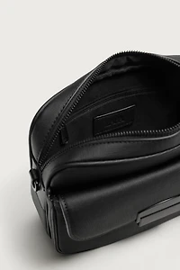 TEXTURED CROSSBODY BAG