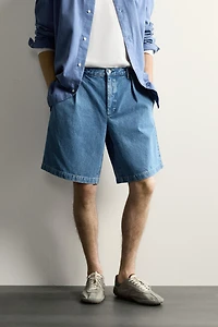 RELAXED FIT PLEATED DENIM CHINO SHORTS