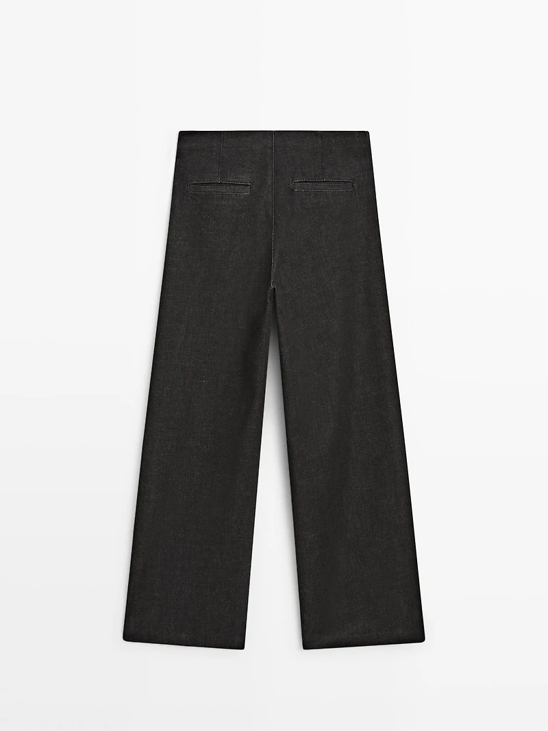 High-waist wide-leg jeans