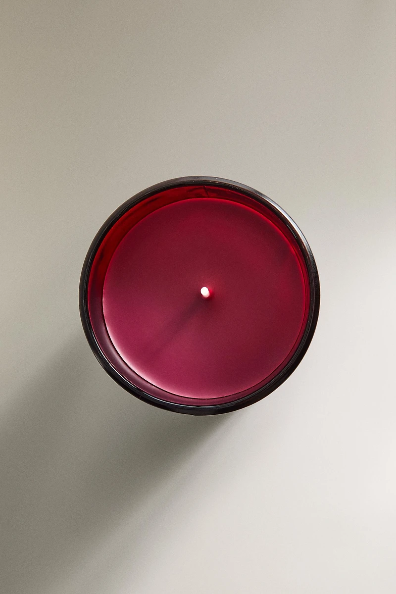 (200 G) GINGERBREAD SCENTED CANDLE