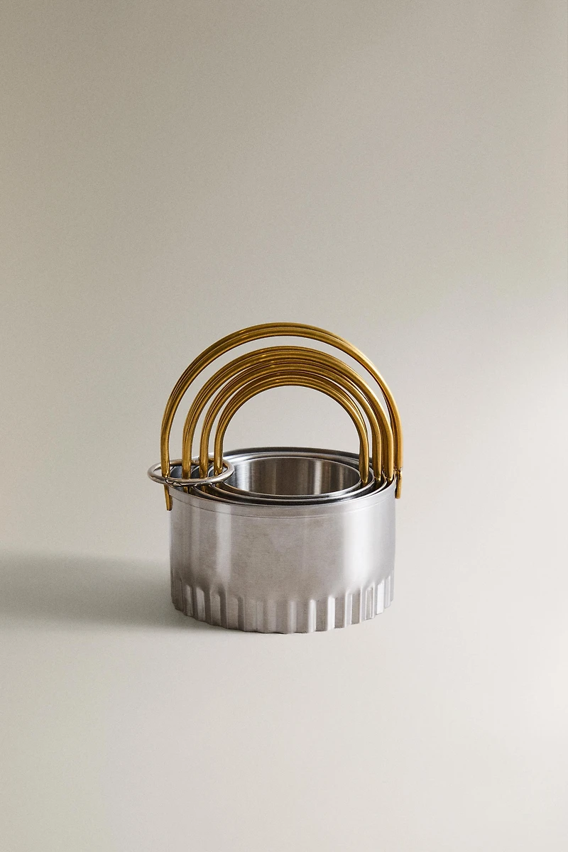 SET OF CHRISTMAS COOKIE CUTTERS (SET OF 4)