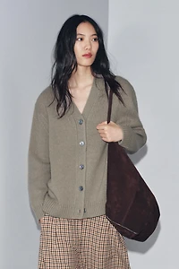 GILET 100 % LAINE COL EN V