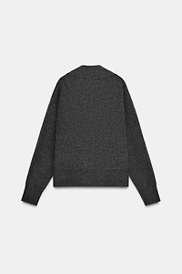 V-NECK KNIT JUMPER