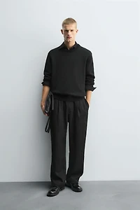 FLOWY PLEATED PANTS