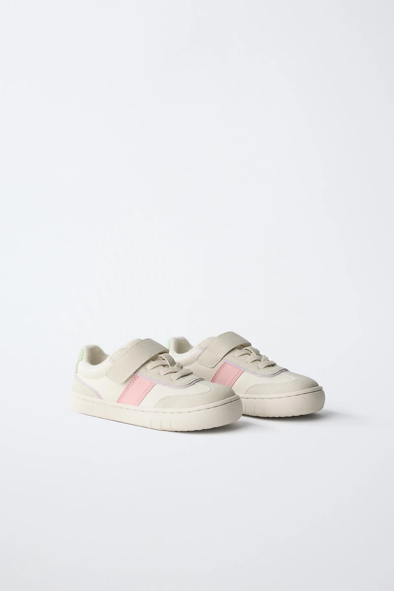 BAREFOOT SNEAKERS