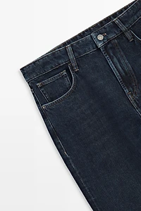 Tapered fit jeans