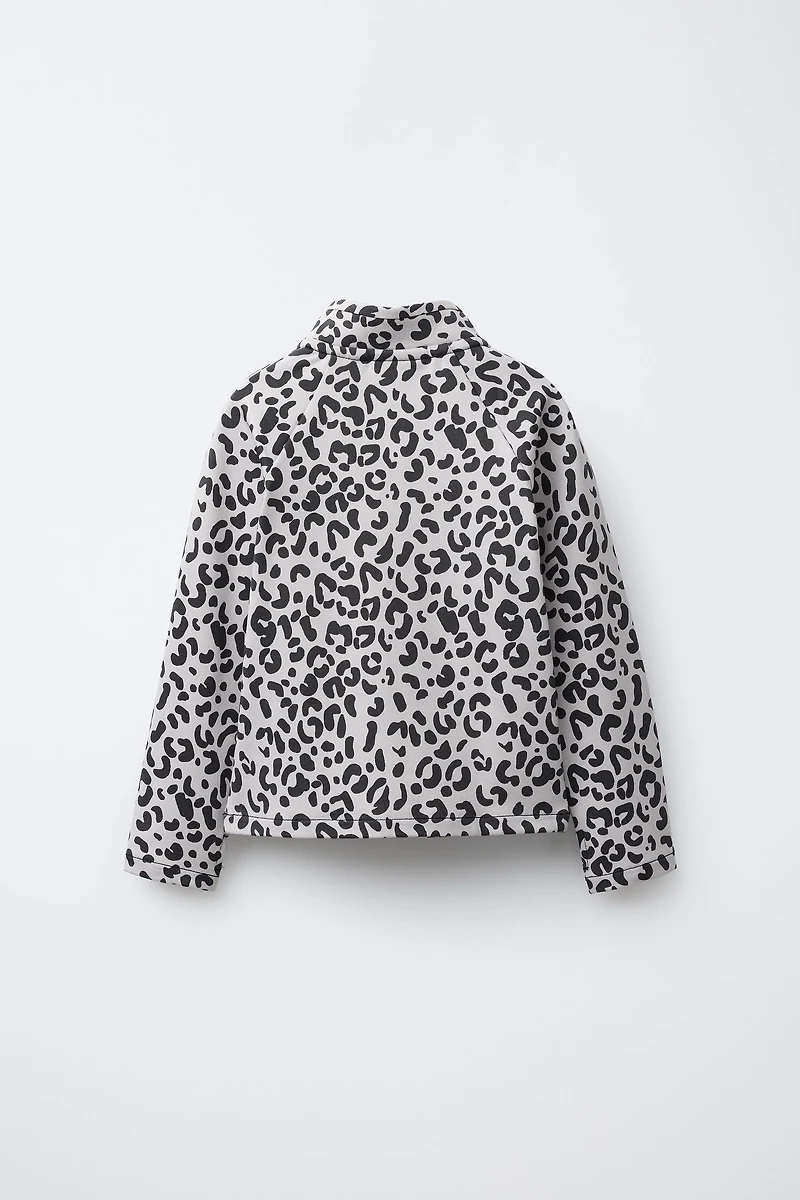 BREATHABLE ANIMAL PRINT T-SHIRT