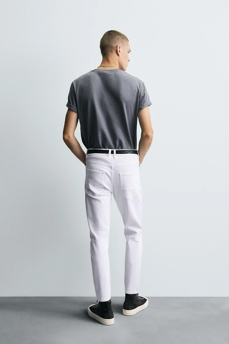 JEAN SKINNY FIT DÉCHIRÉ