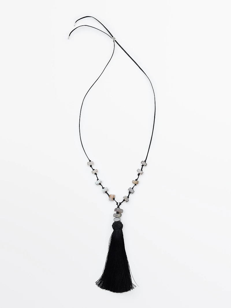 Collier pierres et houppe