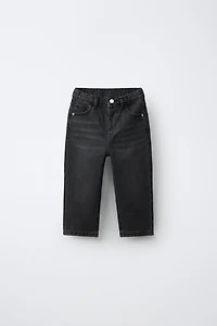 STRAIGHT JEANS