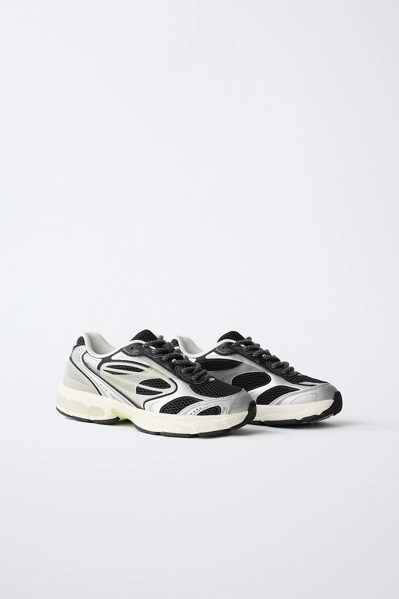 MESH SNEAKERS