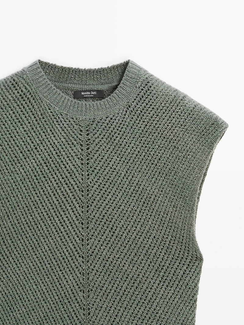 Sleeveless knit top with openwork details