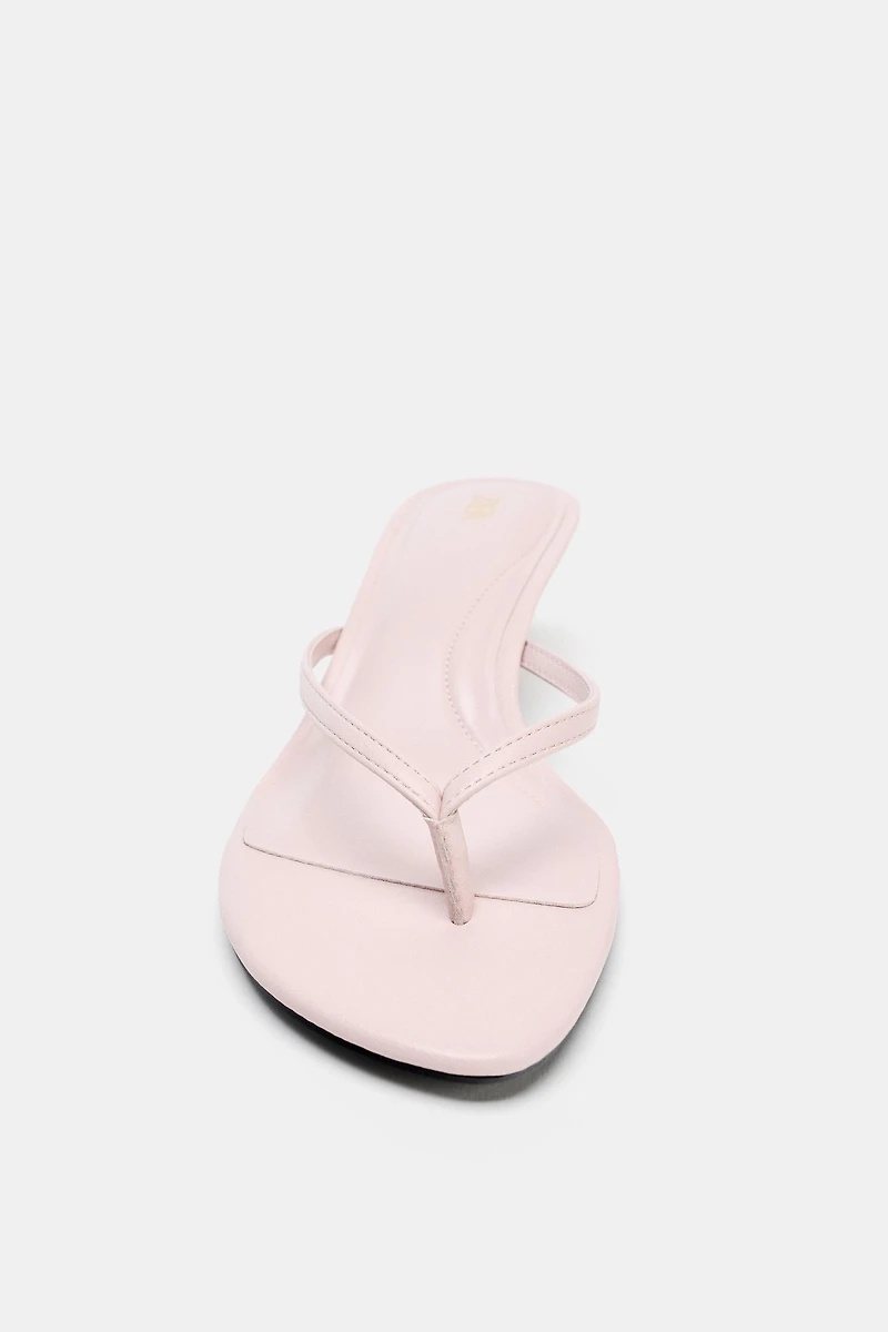 KITTEN HEEL SANDALS