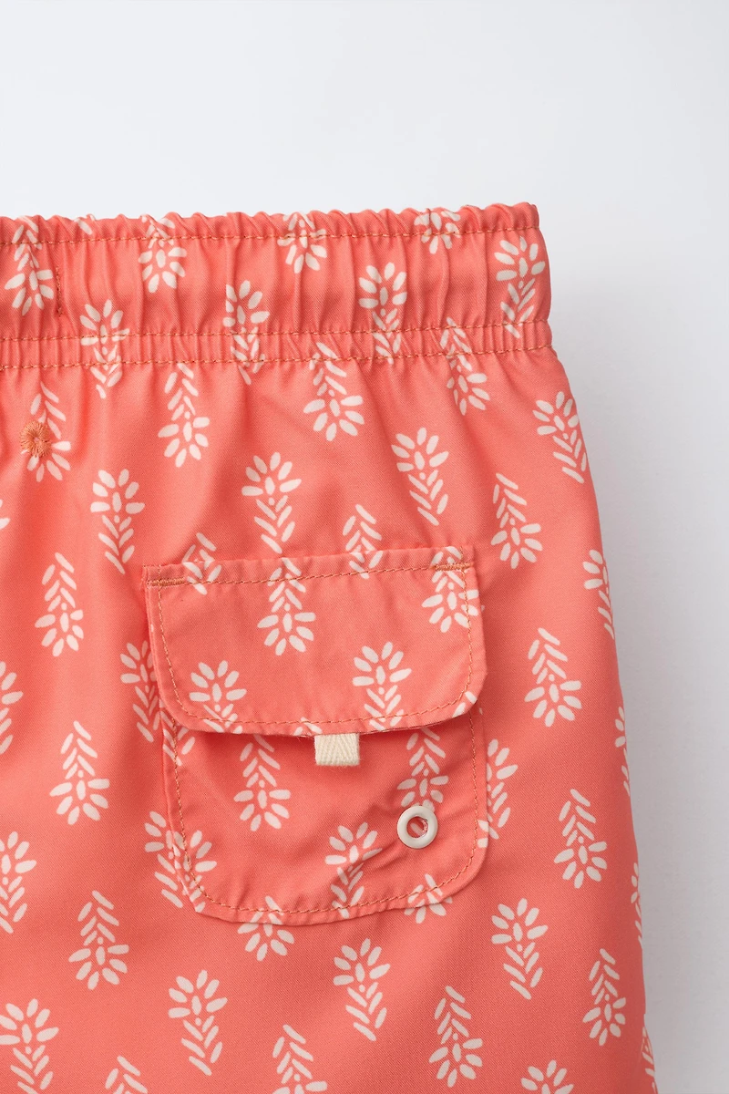 AGES 6-14 / PRINTED SWIM SHORTS