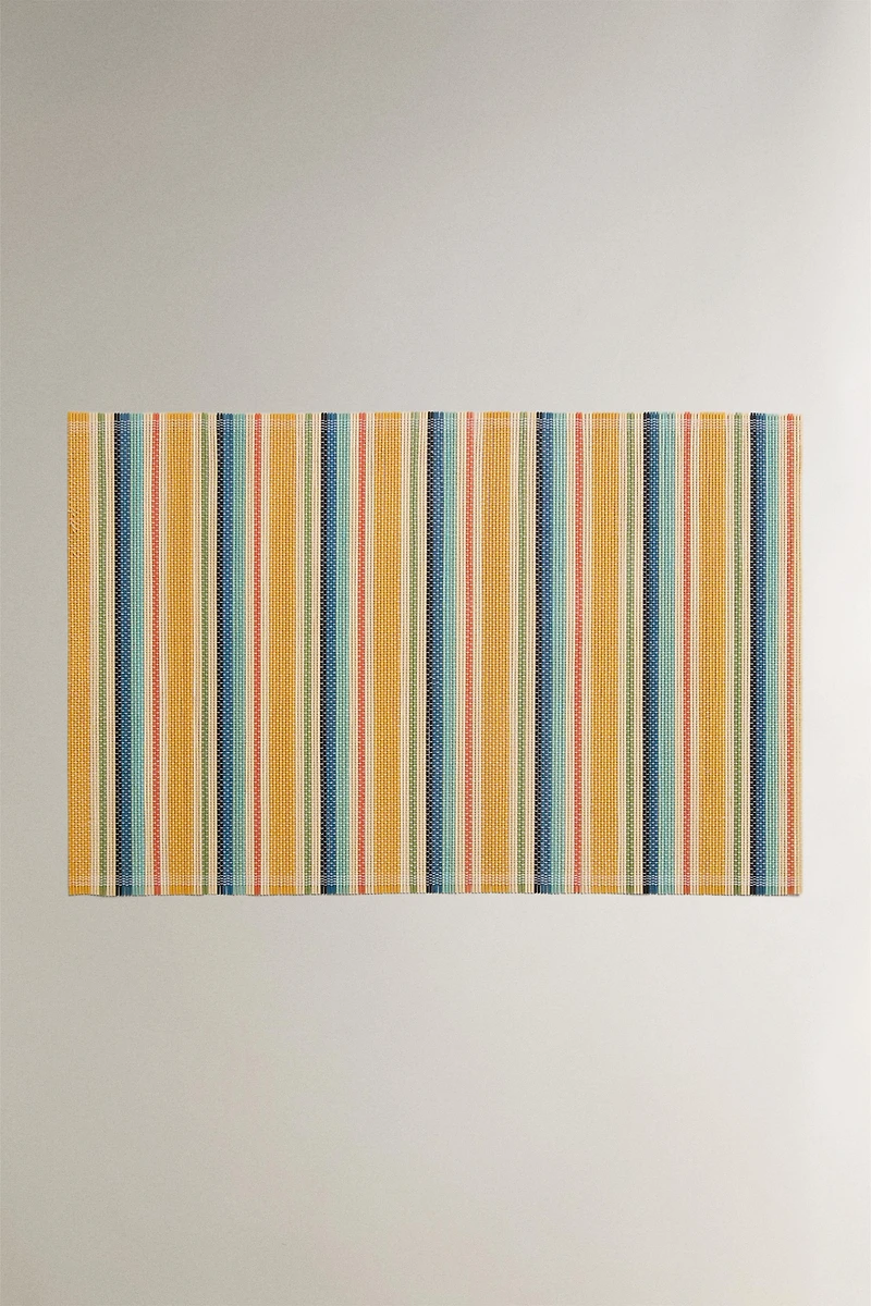 STRIPED BAMBOO PLACEMAT