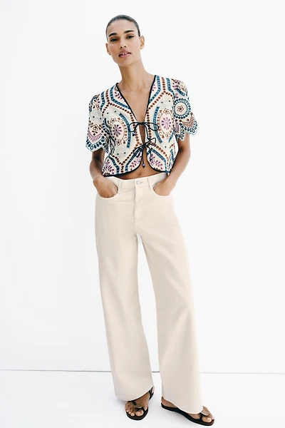 EMBROIDERED EYELET CROP TOP