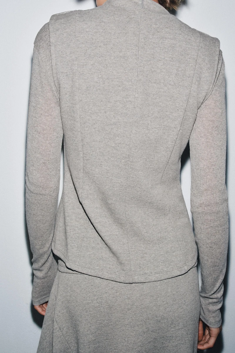 DOUBLE LONG SLEEVE TOP