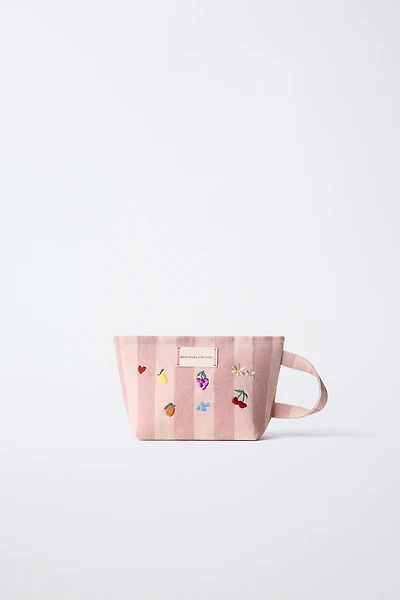 FRUIT STRIPE TOILETRY BAG